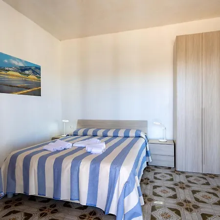 بيت للعطل Mare Vento مارسالا