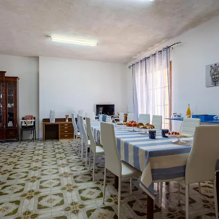 Mare Vento بيت للعطل